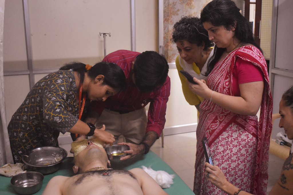 🌿 Basic Ayurveda Course